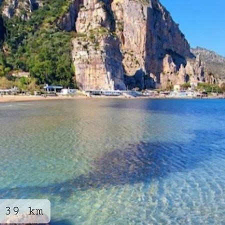 Casetta In Collina Sezze Екстериор снимка
